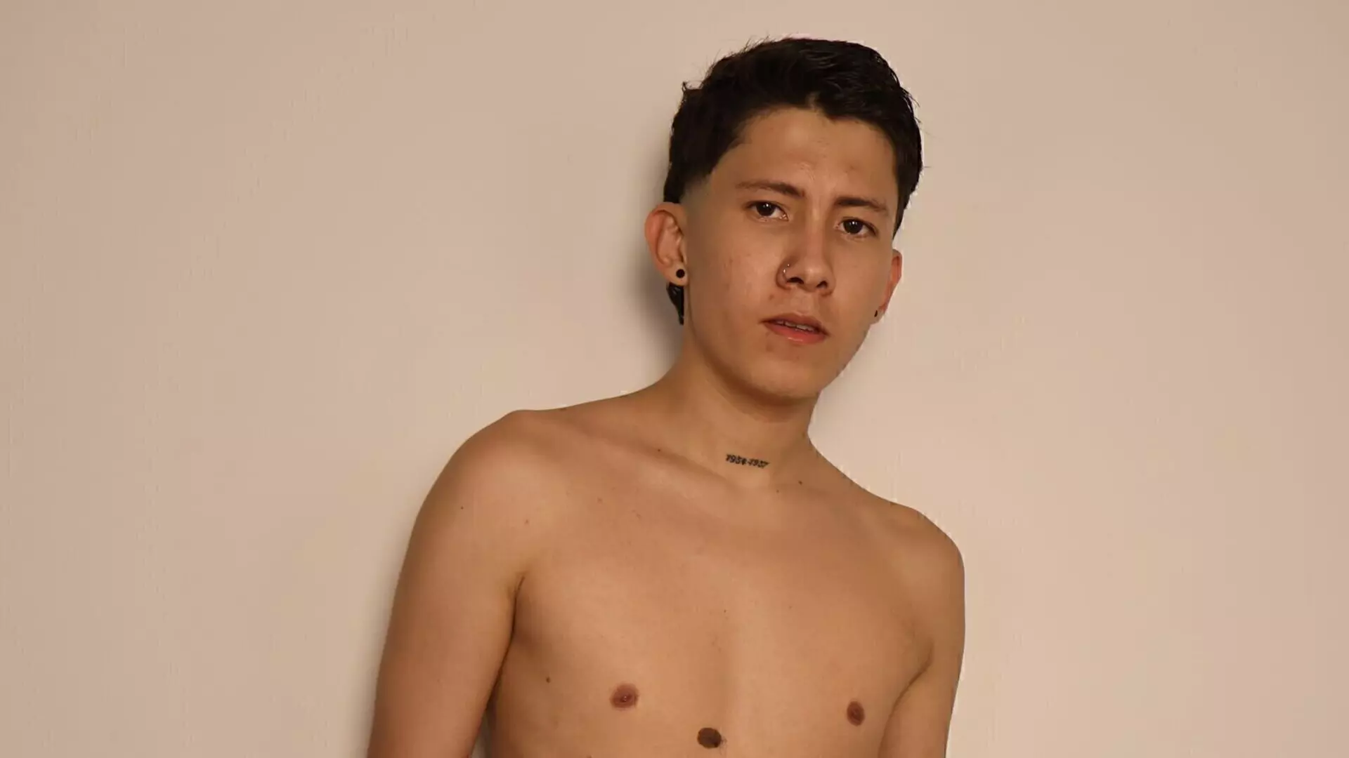 ZackJagger's Live Nude Chat