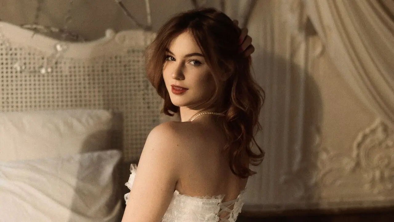 AlexandraHariis's Live Nude Chat