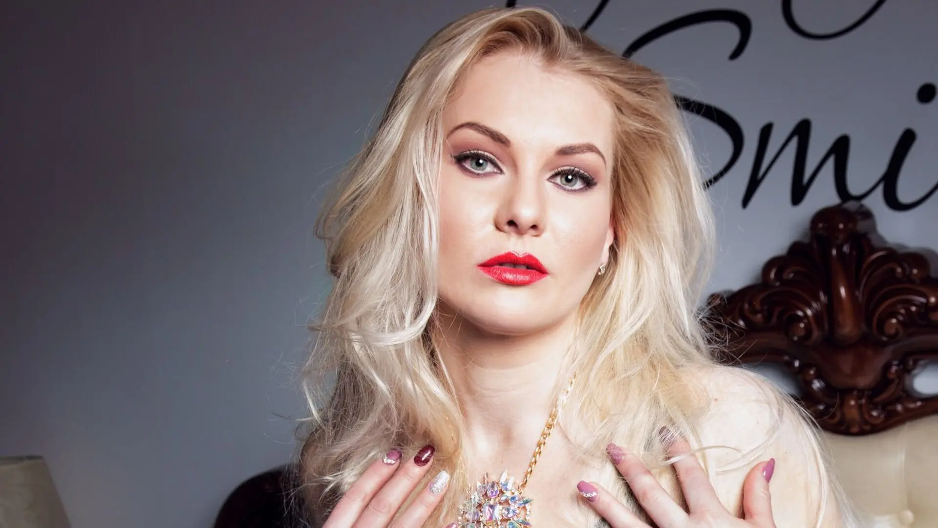 EllieGwendolen's Live Nude Chat