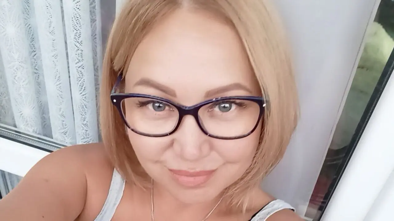 LanaRobby's Live Nude Chat