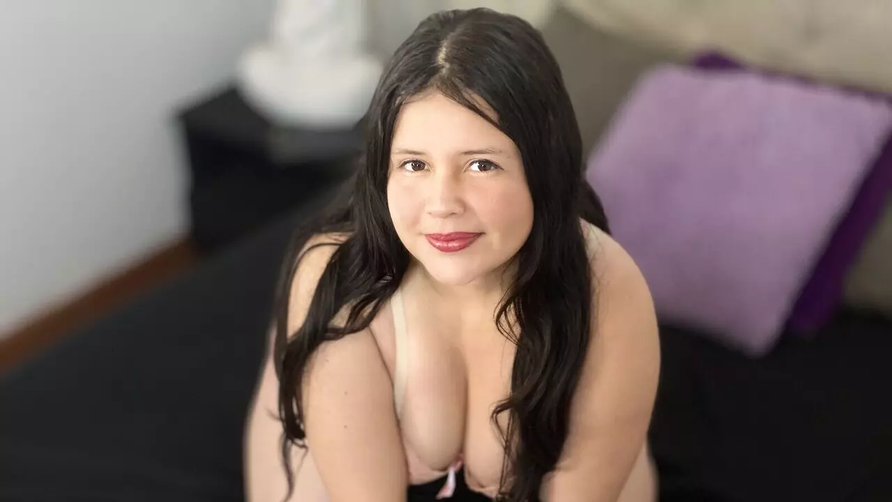 LiliCala's Live Nude Chat