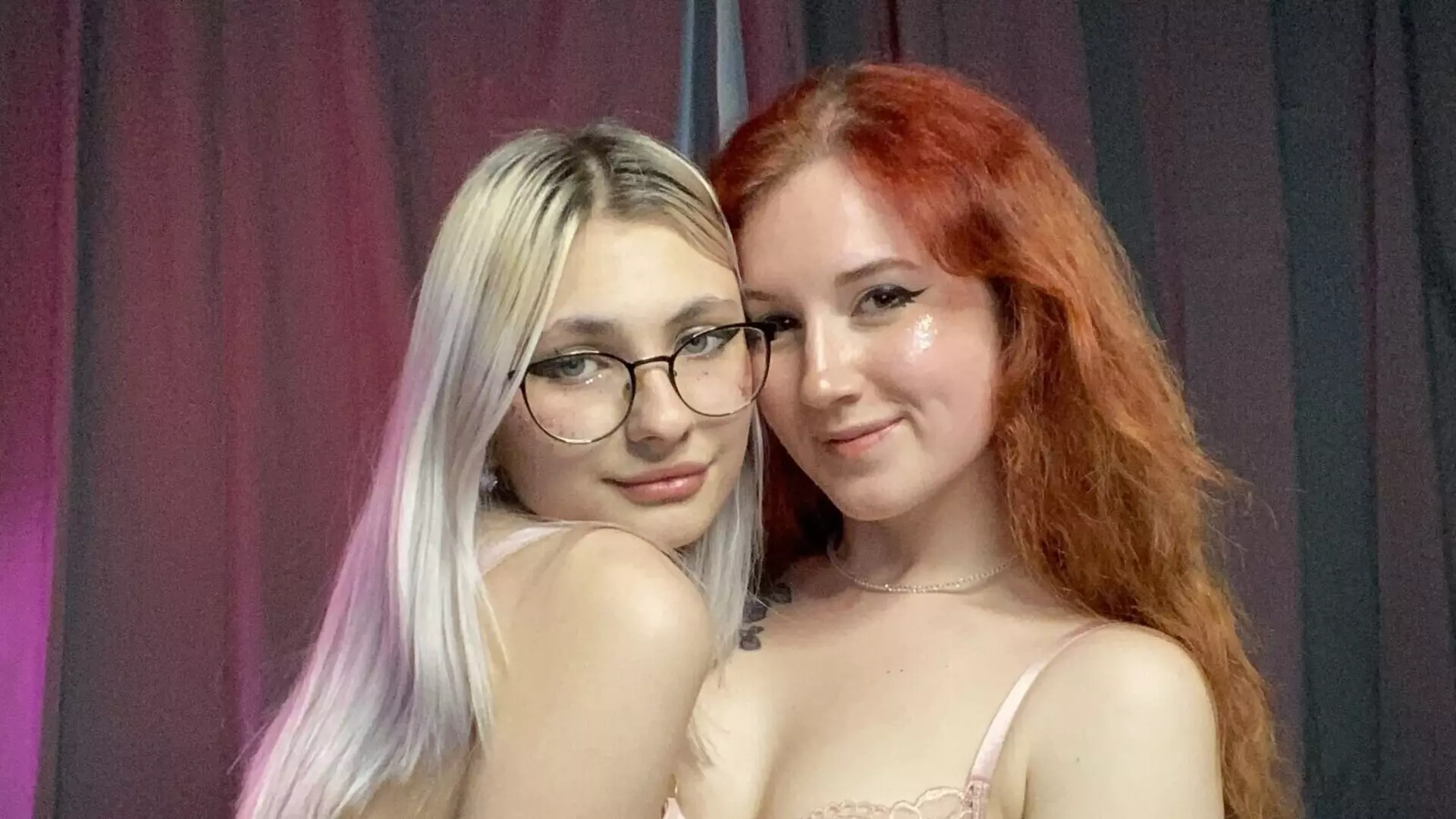 MaureenAndLorna's Live Nude Chat