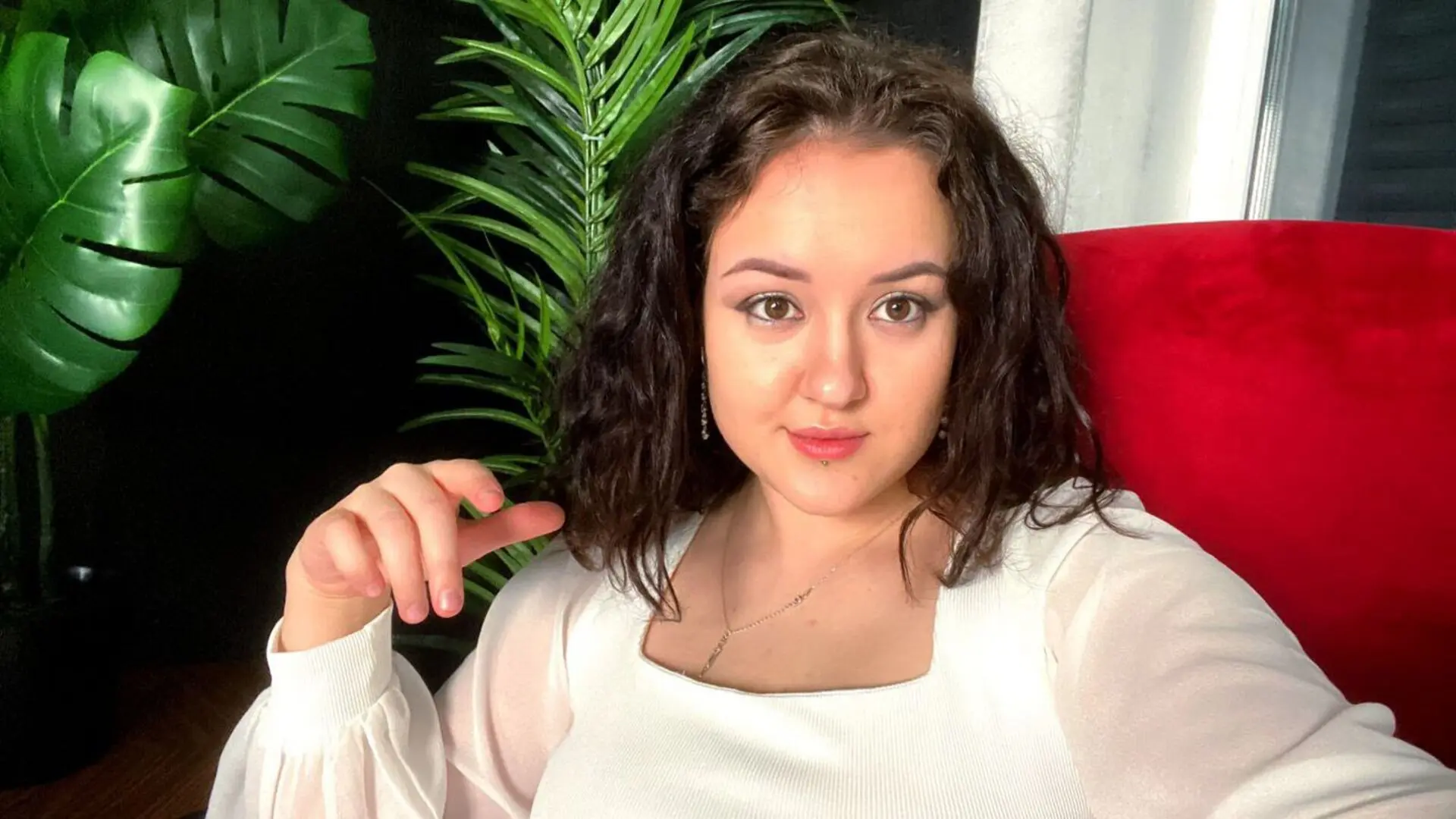 MayArno's Live Nude Chat