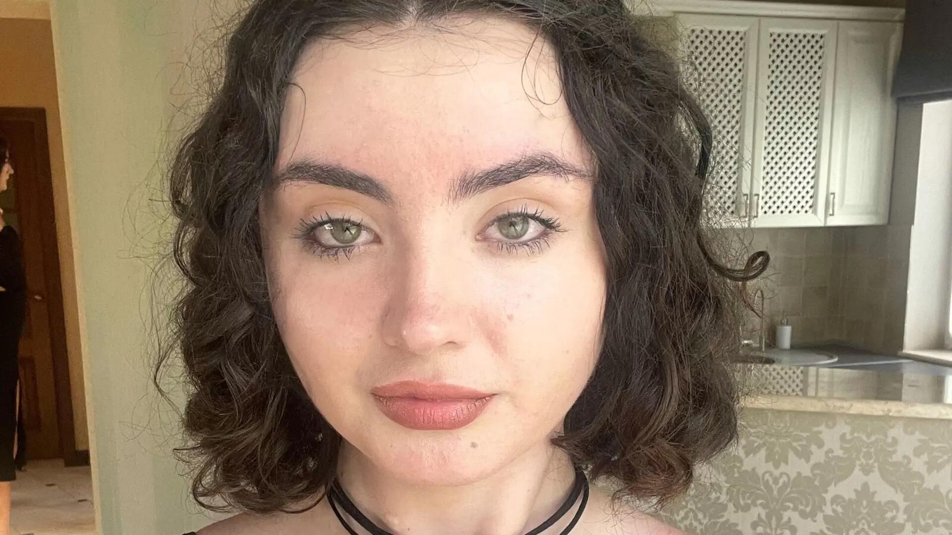 SofiPeach's Live Nude Chat