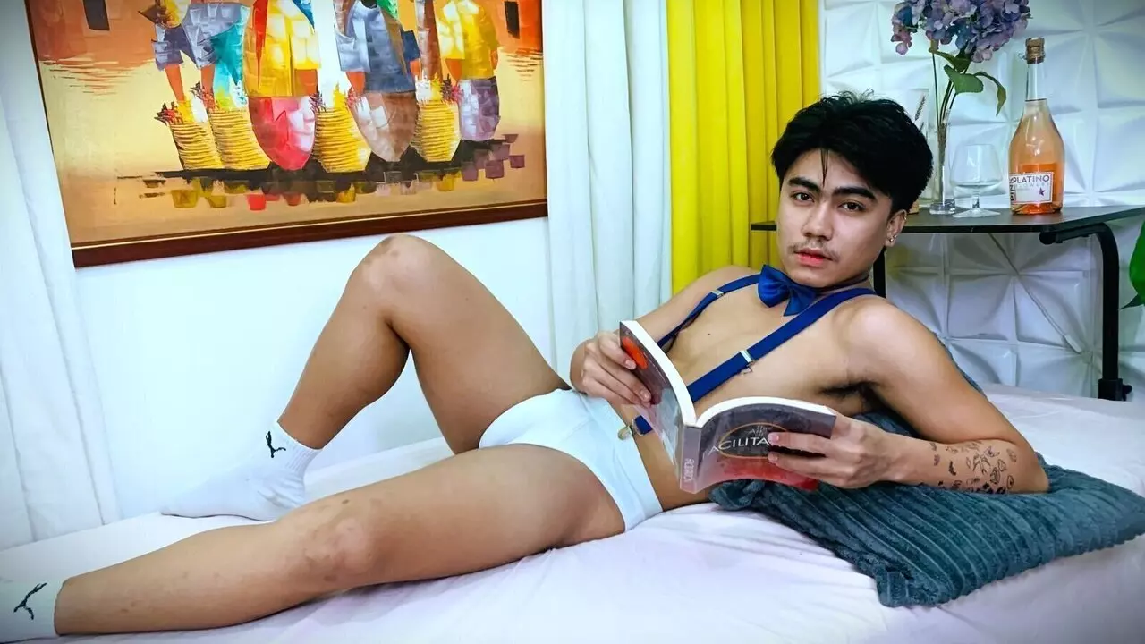 ZianKenneth's Live Nude Chat